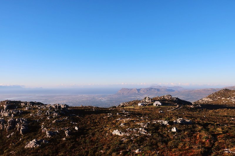 Overnight accommodation On Table Mountain