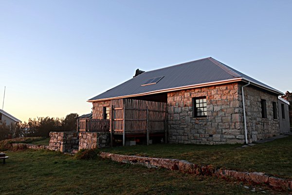 Overnight accommodation On Table Mountain